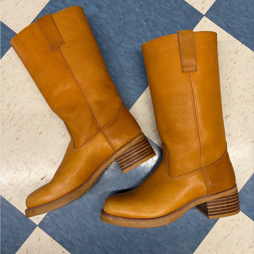 Classic Tan Frye Style Campus Boots for Women